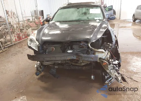 2011 Subaru Outback 2.5I Premium z USA, uszkodzony, nr VIN 4S4BRBGC0B1333835